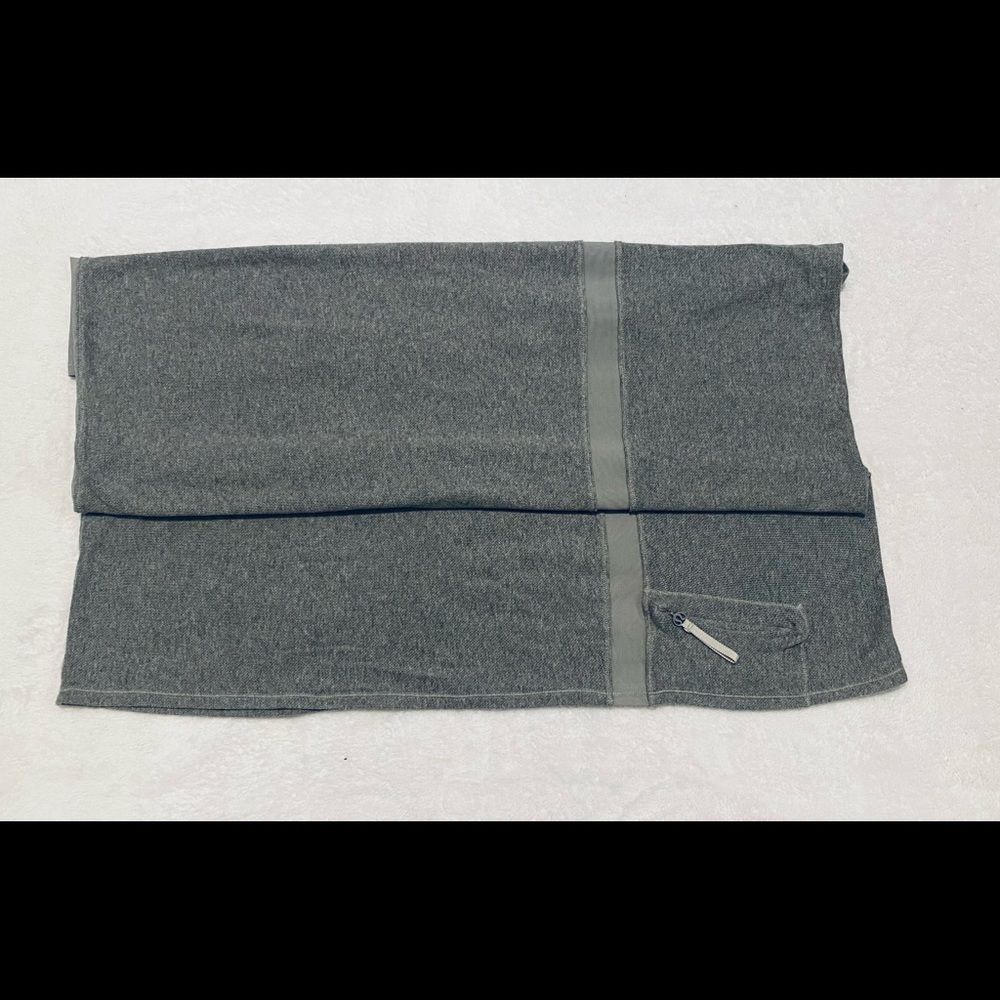 Lululemon infinity scarf, OS